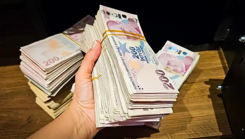 Türkiye’de Mevduat Rekoru: 12 Trilyon Liralık Varlık ile Yeni Dönem!