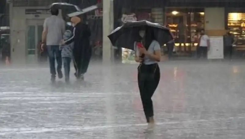 Marmara Bölgesi'nde Hava Değişikliği: Soğuyacak ve Yağış Bekleniyor