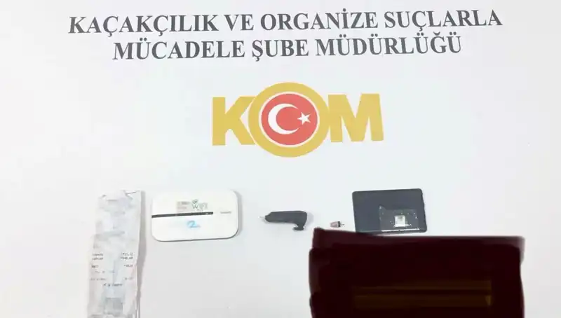Ehliyet Sınavında Kopya Çekme Skandalı: İki Şüpheli Yakalandı!