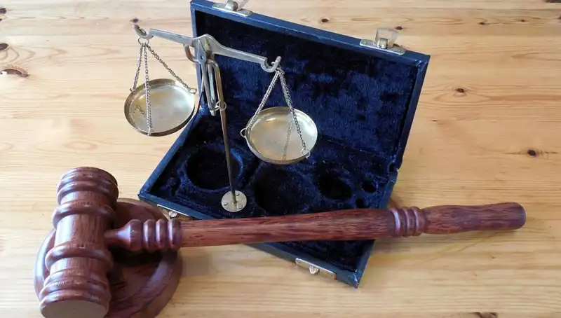 İrtikap Suçu Nedir? Tanımı ve Yasal Sonuçlarıyla Derinlemesine İnceleme