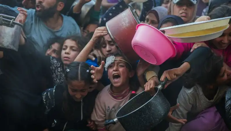 Gazze'deki Açlık Krizi: Un Stoklarının Tükenmesi Korkutucu Boyutlara Ulaştı