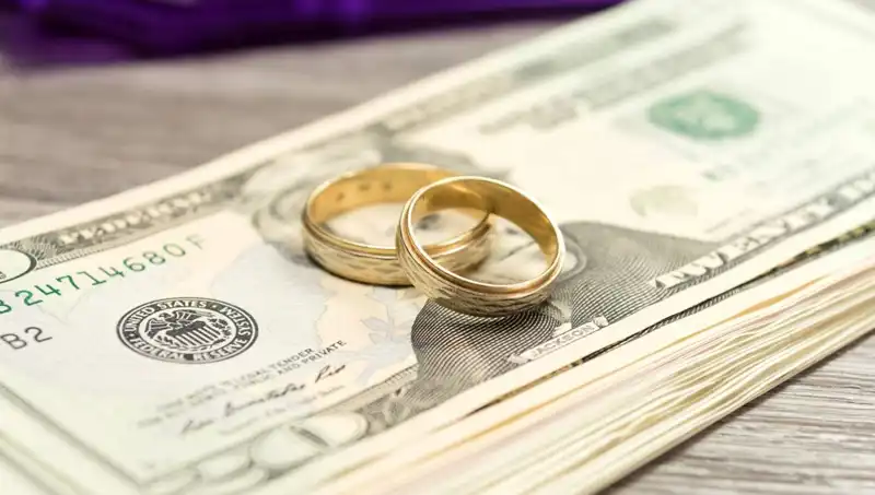 Partnerinizin Sizi Aldattığını Gösteren 8 Soru: Cevaplar Ne Anlatıyor?