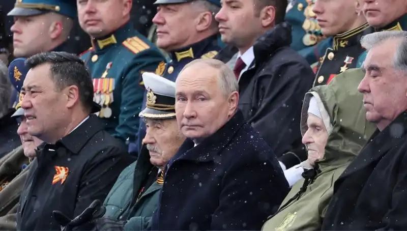 Rus Ordusu Güçleniyor: Putin'den Sarsıcı İstihdam Çağrısı