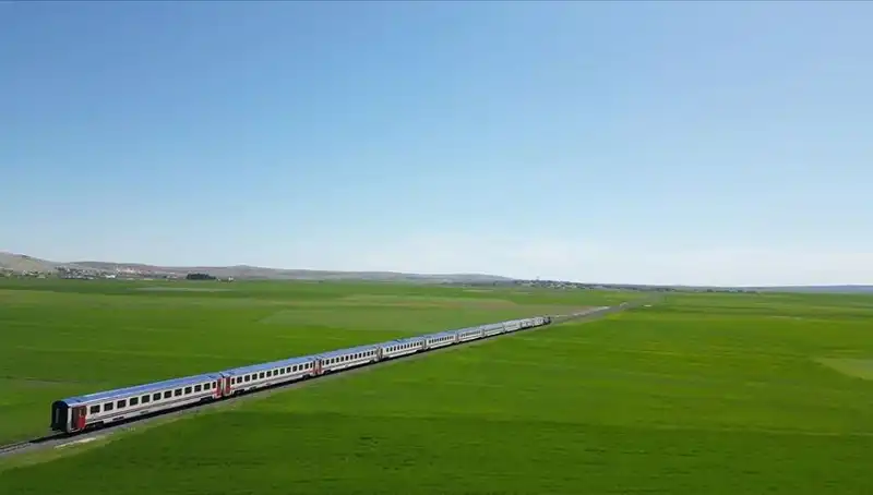 Diyarbakır Ekspresi'nin İlk Durağı: Malatya'da Neler Oluyor?