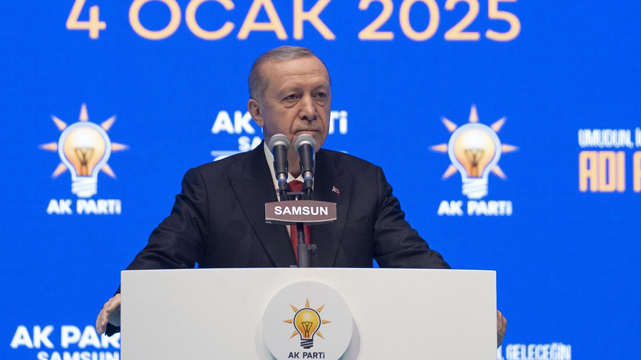 Erdoğan: Silah bırakacaklar ya gömülecekler.