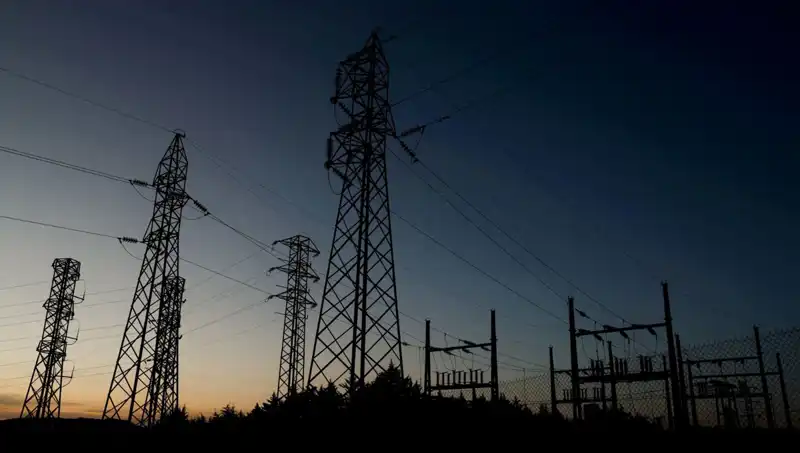 İzmir'in Birçok İlçesinde Elektrik Kesintisi: Nedenleri ve Çözüm Önerileri