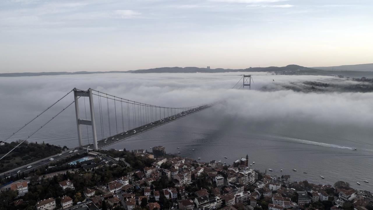 İstanbul Boğazı'nda Gemi Trafiği Çift Yönlü Kapatıldı