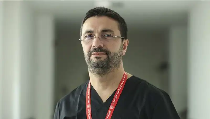 Prof. Dr. Serkan Topaloğlu: Tıp Dünyasında İnovasyonun Öncüsü