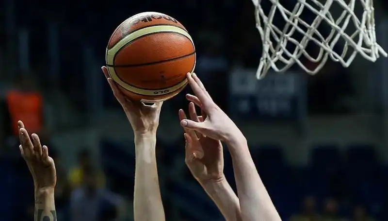 Fenerbahçe ve Beşiktaş Kadın Basketbolunda Yarı Final Heyecanı Başlıyor!