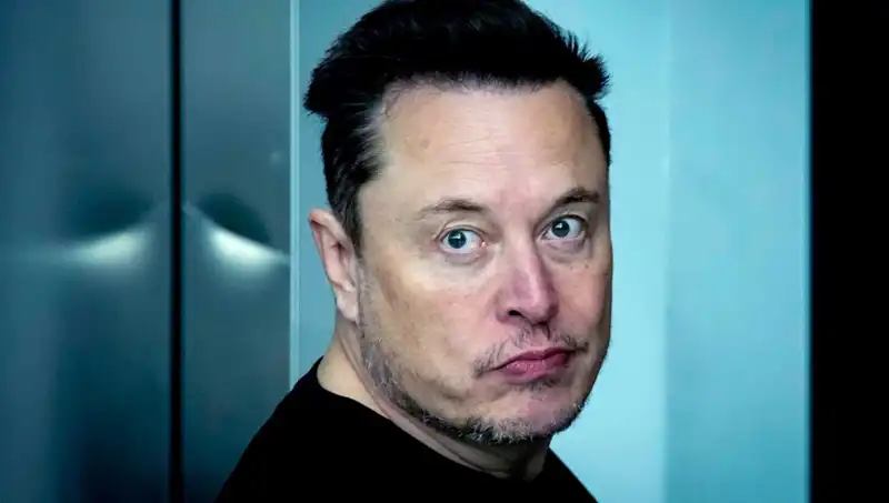 Elon Musk'ın En Büyük Korkusu: Yapay Zeka Kontrolü Elimizden Mi Kaçıyor?