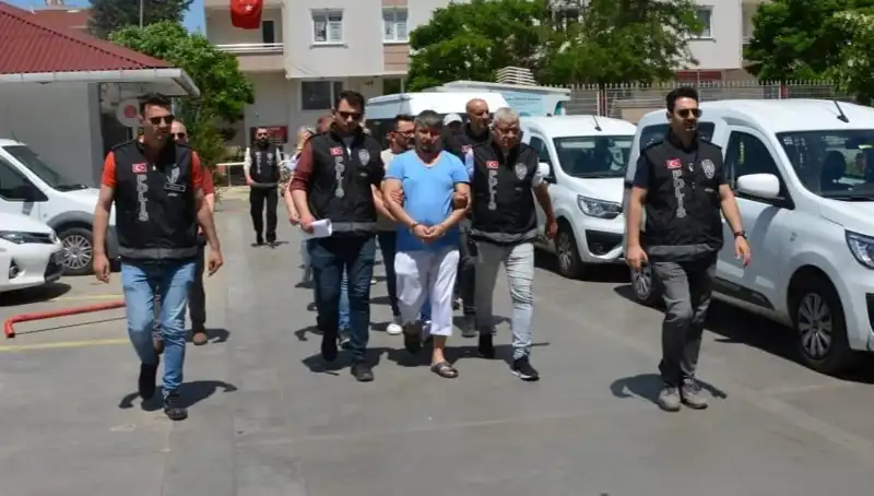 Lüleburgaz'da Fuhuş Operasyonunda 25 Gözaltı: Şok Detaylar Ortaya Çıkıyor