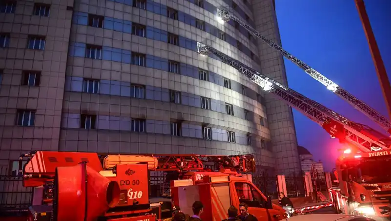 Yüksek Katlı Binalarda Yaşayanlar İçin Kritik Uyarı: Yangın Güvenliğinizi Gözden Geçirin!