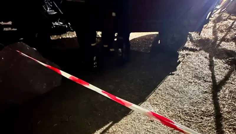 İzmir’de Şoke Eden Olay: Yem Karma Makinesinden Ceset Çıktı