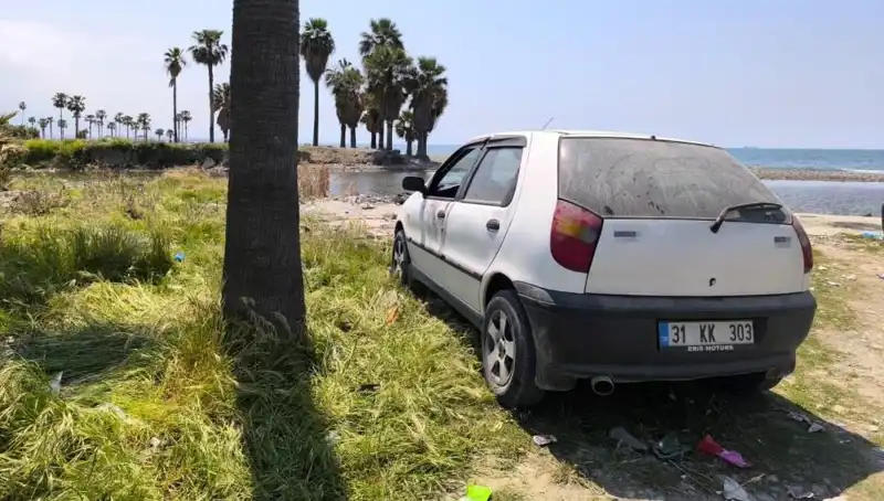 Aracında Başından Vurulmuş Halde Bulunan Kişinin Sırrı Ne?