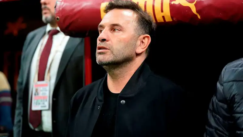Galatasaray’da  Okan Buruk’tan Şaşırtan Tek Değişiklik Açıklandı!