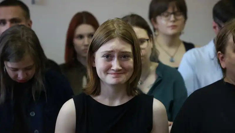 19 Yaşındaki Rus Aktivist Darya Kozyreva’ya Savaş Karşıtı Faaliyetlerinden Hapis Cezası