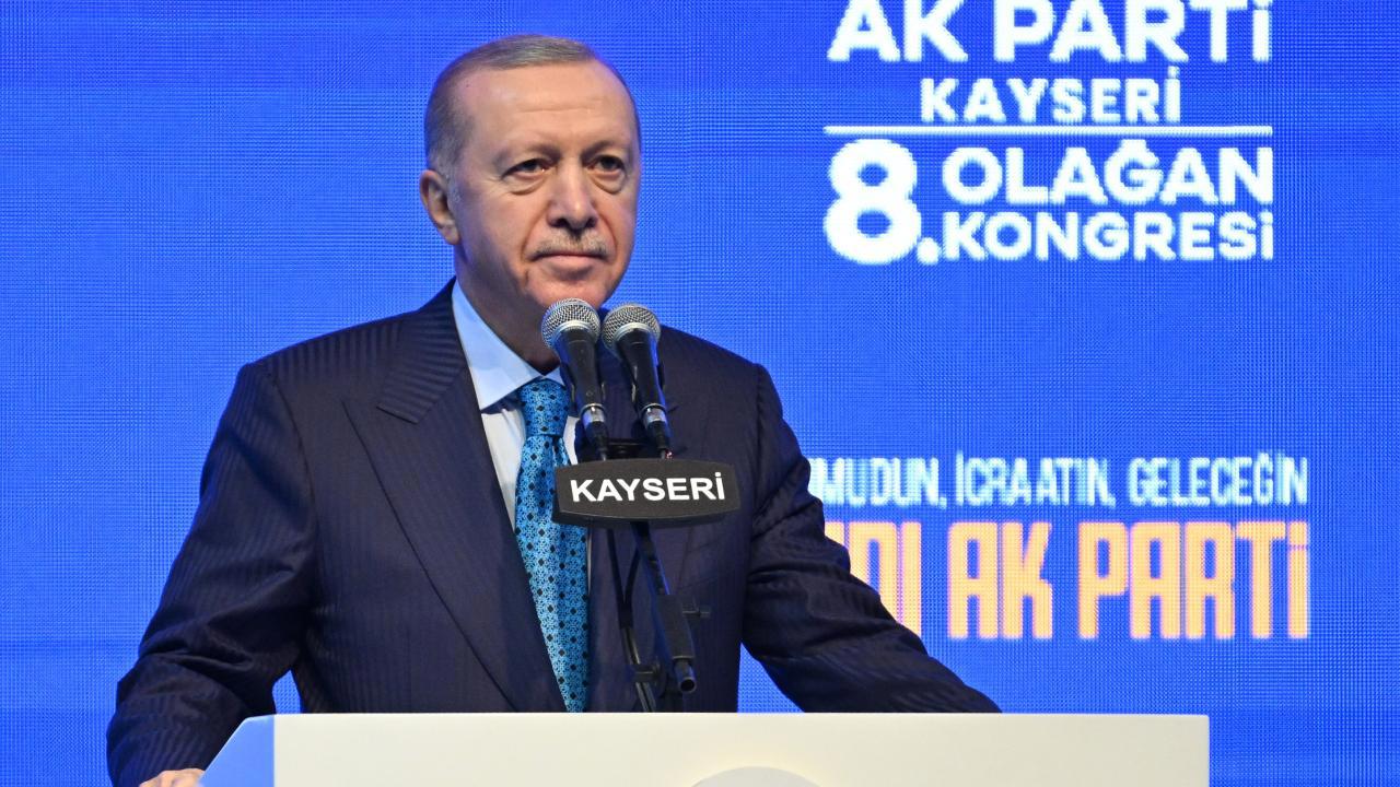 Cumhurbaşkanı Erdoğan, YPG'nin çöpe atılması için adımların hızlanacağını açıkladı