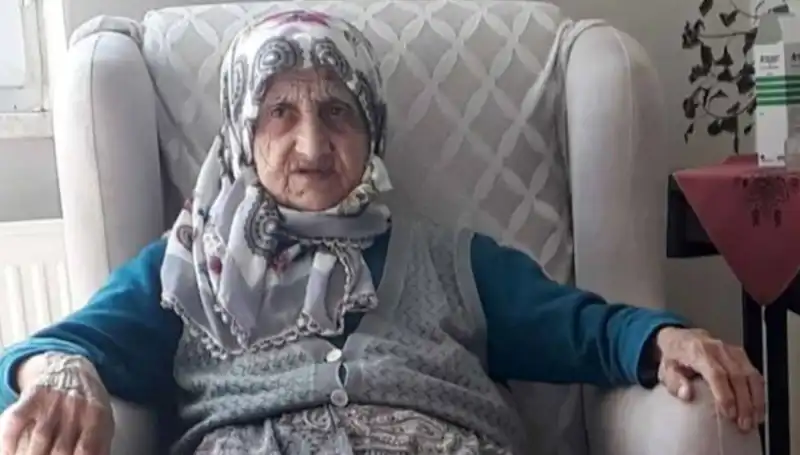 Otomobil Kazası: Yaşlı Kadın Hayatını Kaybetti, Şehirde Büyük Şok!
