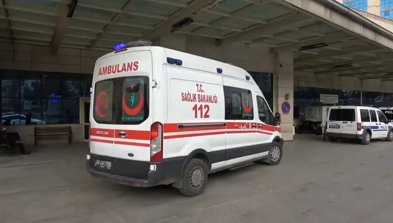 Birlikte Yaşadığı Adamı Neden Bıçakladı? Skandal Olayın Detayları