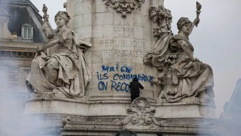 Paris Belediyesi, Grafiticilere Karşı Sıkı Tedbirler Alıyor!