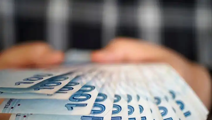 Emekli Promosyon Kampanyaları 2025: Bankalar Ne Kadar Kazandırıyor?