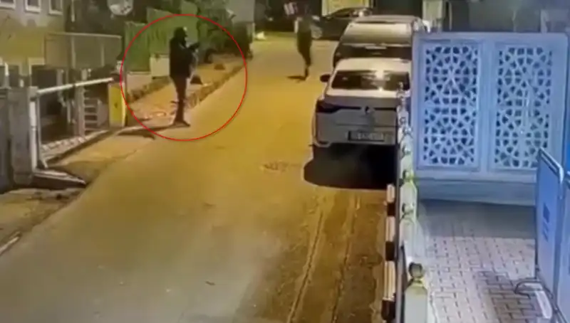 Irak Başkonsolosluğu’na Saldırı Anları Güvenlik Kamerasında Görüntülendi