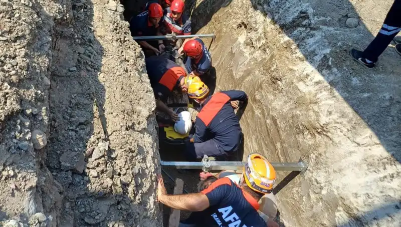 Göçük Altında Kalan İşçi Kurtarıldı: Ekipler Mücadele Ediyor