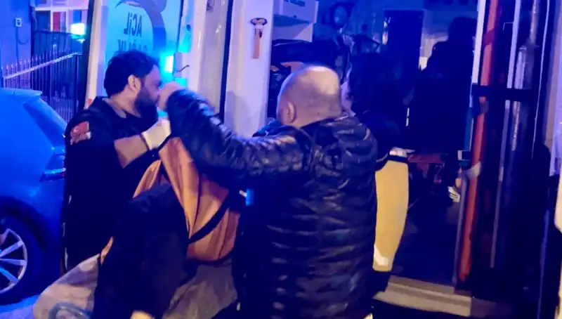 Tartışma Sonrası Korkunç Olay: Genç Yüz Yüze Geldiği Babasını Vurdu
