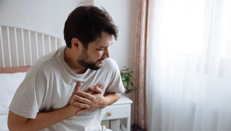 Sabahları Dikkat Edilmesi Gereken Kalp Hastalığı Belirtisi