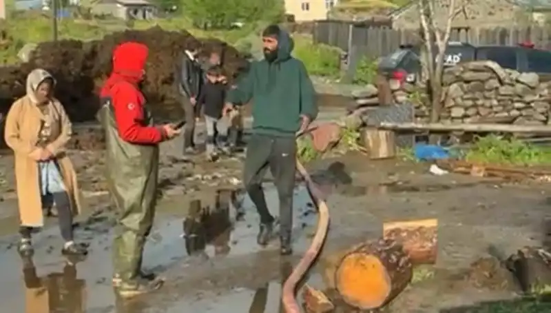 Ardahan'da Sağanak Yağışlar Sel Felaketine Yol Açtı!