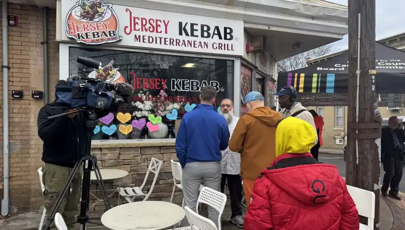 Türk Ailenin Trumpzede Olma Hikayesi: Yeşil Kart Beklerken Gözaltına Alındılar