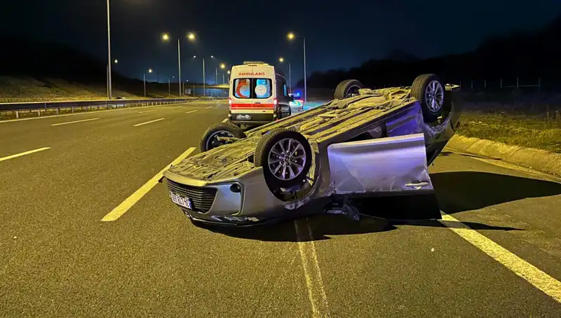 Kuzey Marmara Otoyolu’nda Feci Kaza: İki Otomobil Çarpıştı, Yaralılar Hastaneye Kaldırıldı