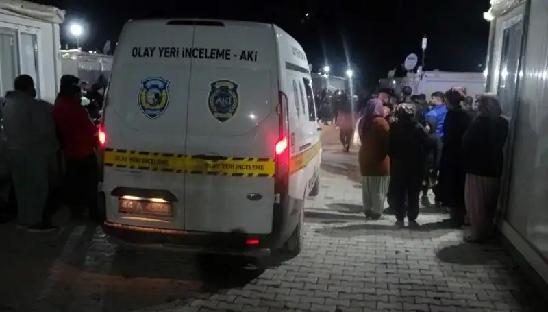 Husumet Yüzünden Patlak Veren Silahlı Kavga: Kan Döküldü