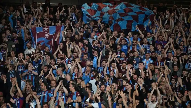 Trabzonspor ve Galatasaray Maçının Biletleri Heyecanla Satışta!