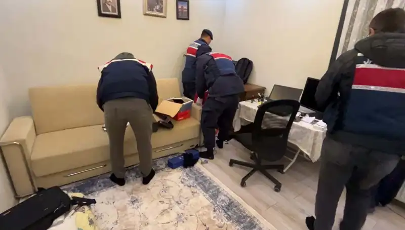 Türkiye Genelinde DHKP-C Operasyonu: 30 Şüpheli Gözaltında