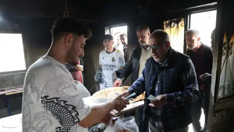 Ekmeğin Peşinde: Kilo Metrelerce Uzaklıktan Gelen Talepler