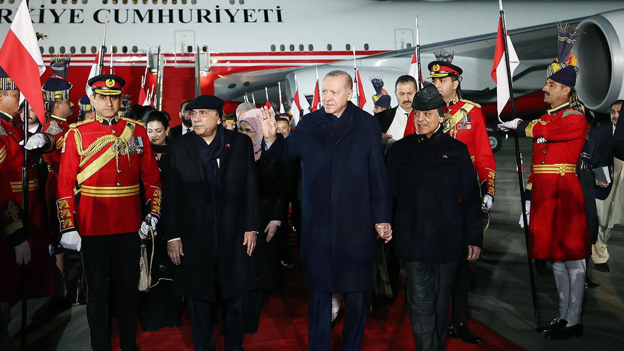 Cumhurbaşkanı Erdoğan, Pakistan'a Ziyaret Gerçekleştirdi