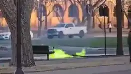 : Yeşil Alevlerle Yankılanan Üniversite: Acil Kapatıldı!