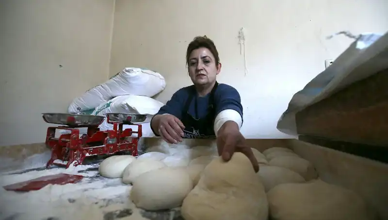 Ekmek Teknesini Yeniden Faaliyete Geçiren Fırıncı, Hatıralarını Canlandırıyor