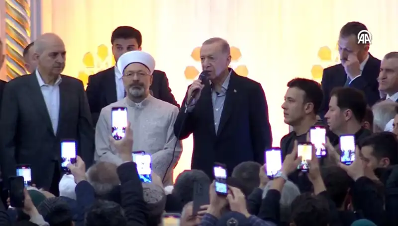 Erdoğan: Terörle Mücadelede "Sınırsız Tahammül" Gösteremeyiz!