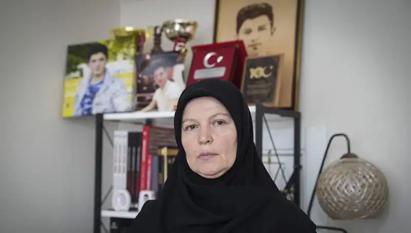 15 Temmuz'un Unutulmaz Kahramanı: 16 Yaşındaki Mahir Ayabak ve Ailesinin Duygusal Yolculuğu