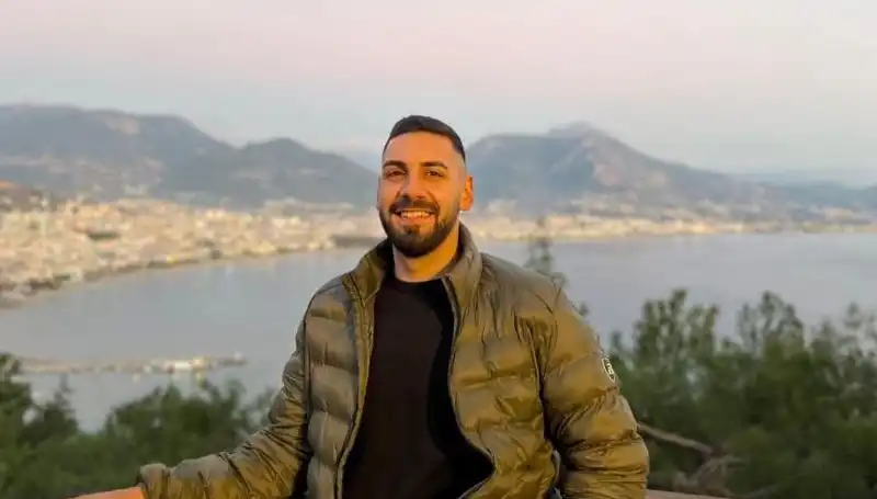 Parkta Silahlı Çatışma: Bir Kişi Hayatını Kaybetti, Bir Kişi Yaralandı