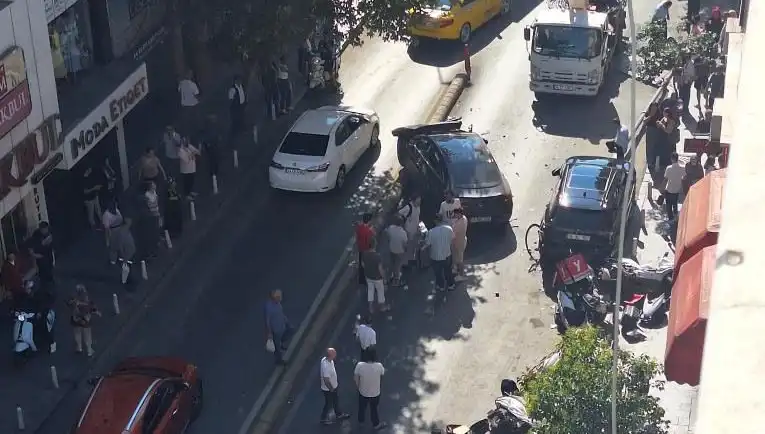 İranlı Sürücünün Şok Edici Kazası: Trafik Güvenliğine Dikkat Çekiyor