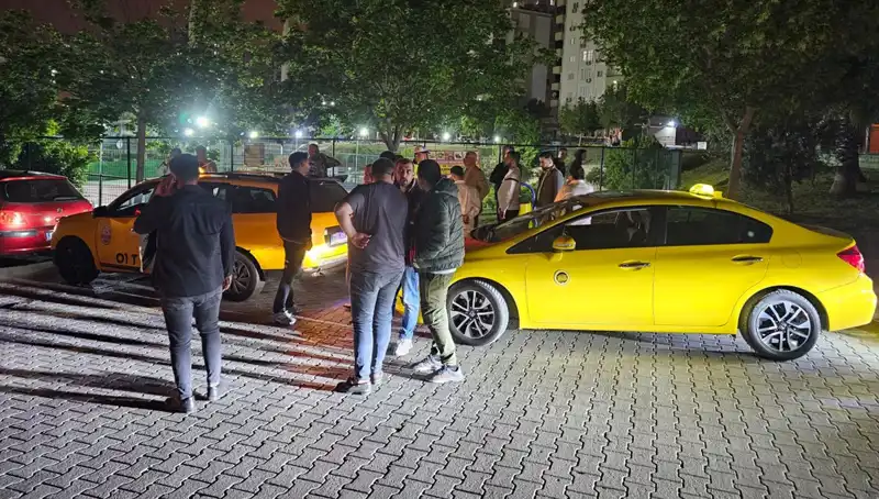 Adana'da Korsan Taksi Saldırısında Sıra Dışı Olay: Taksiciye Dayak