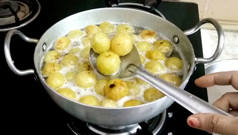 C Vitamini Sentezini Artırmanın Sırları: Aç Karnına İçilen 1 Bardak Yeter mi?